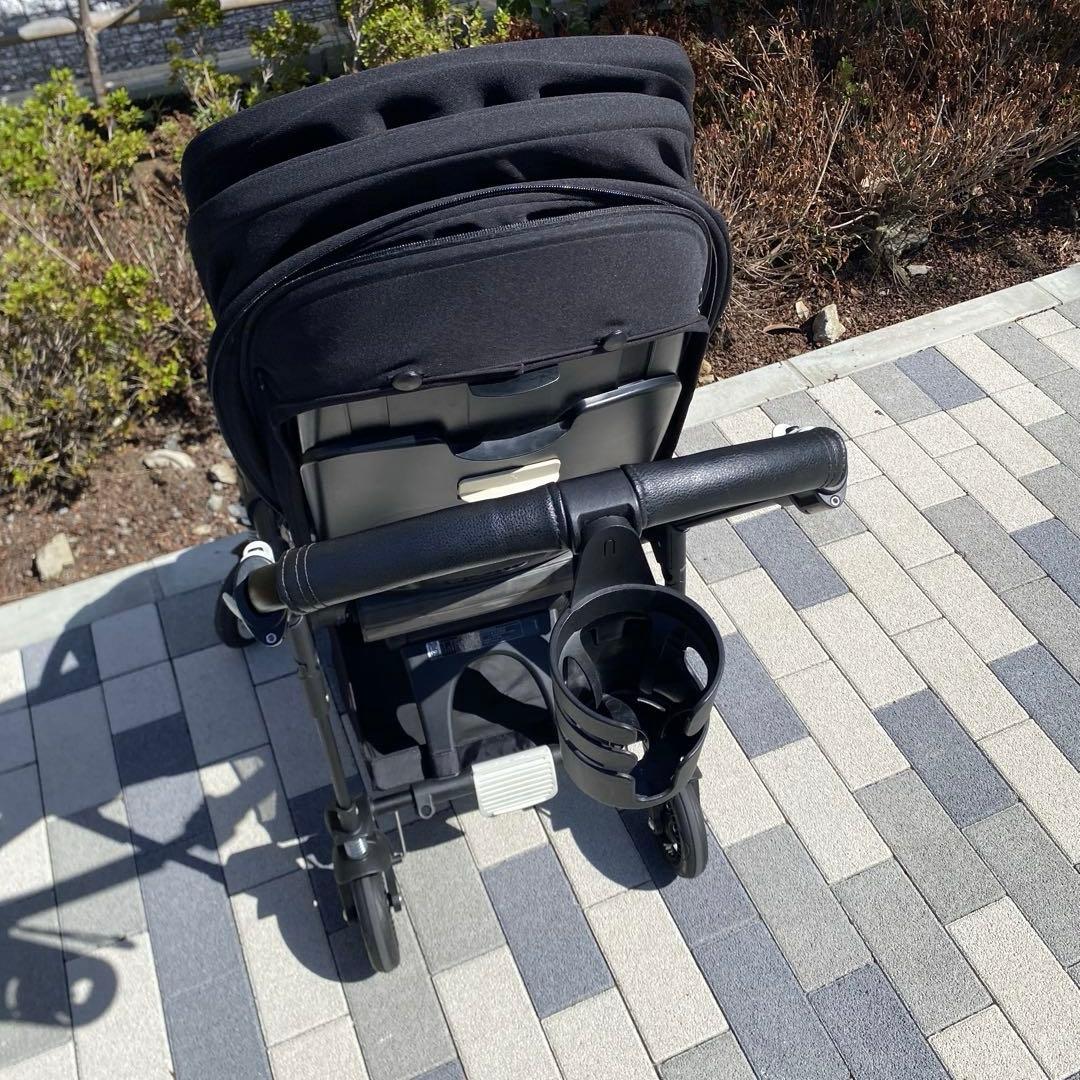 ま*︎様 【極美品】bugaboo bee5ベビーカー Allブラック　自立可