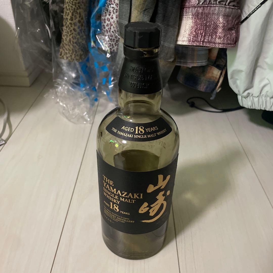 山崎18年　空瓶