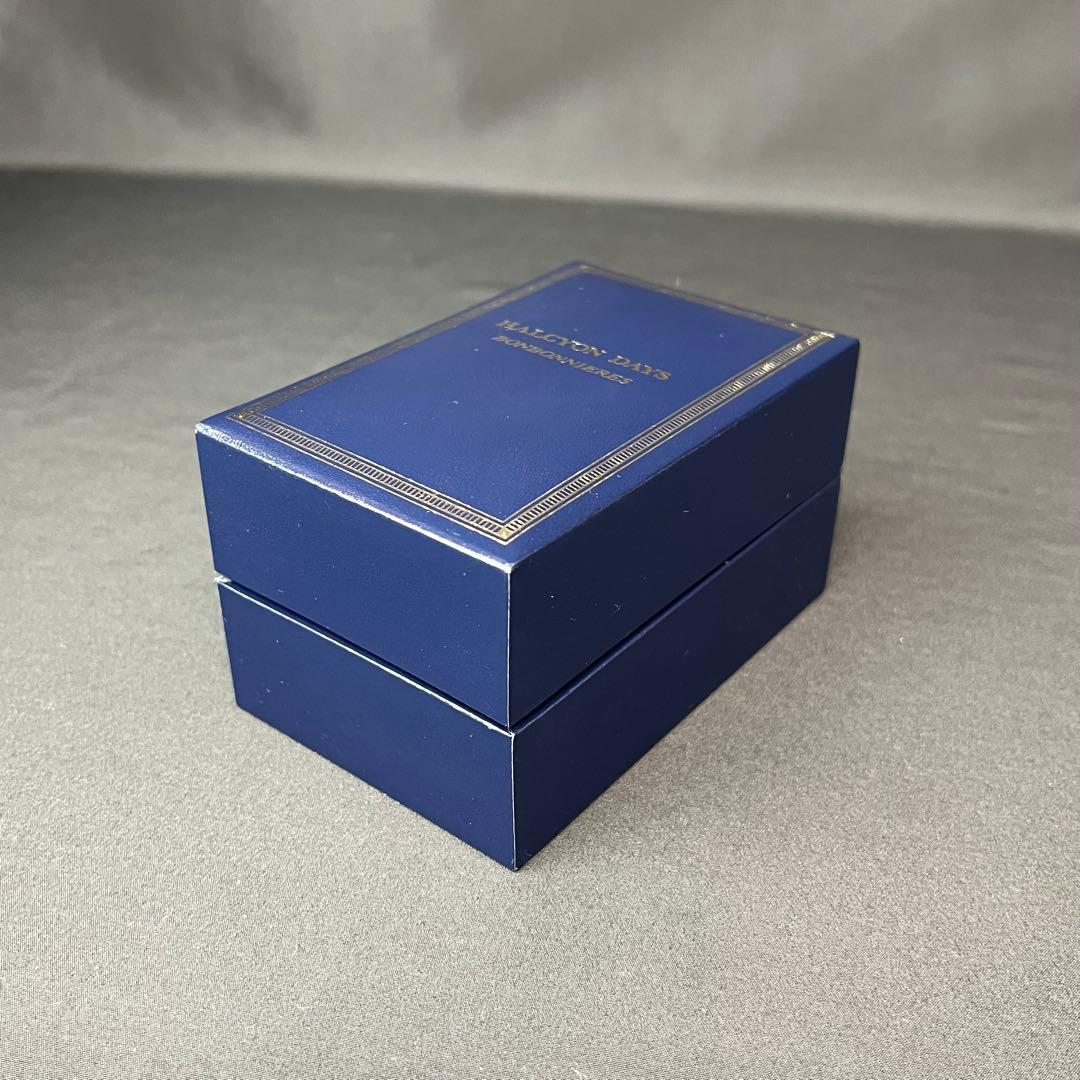 ハルシオンデイズ ボンボニエール コウテイペンギン 小物入れ ピルケース レア