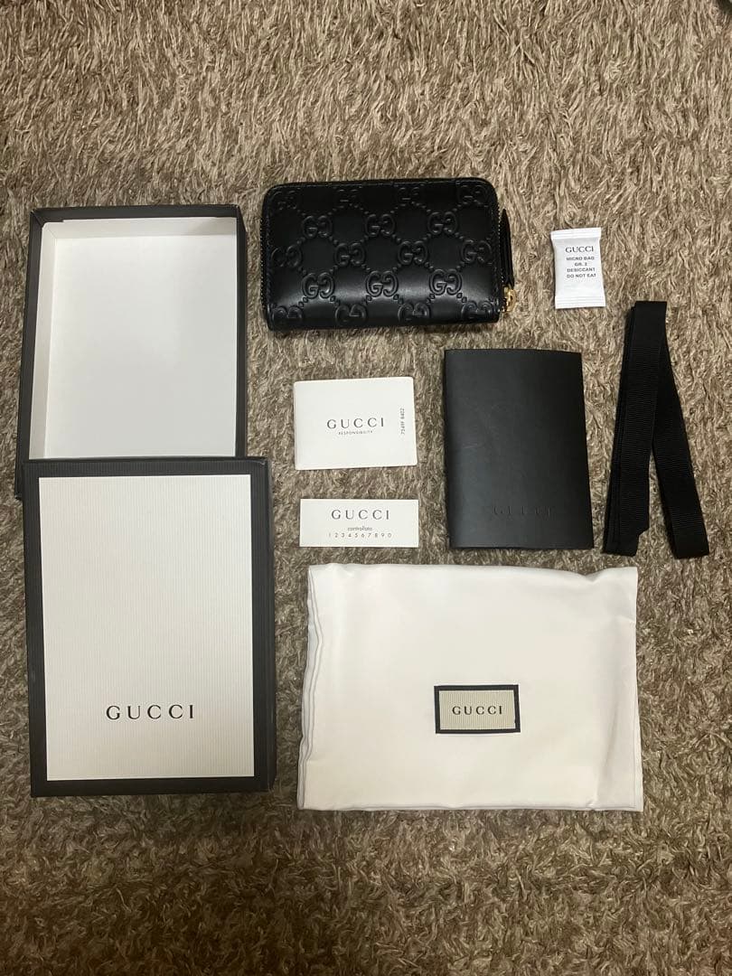 【極美品】グッチ ケース ラウンドファスナー GG柄 シマレザー 黒