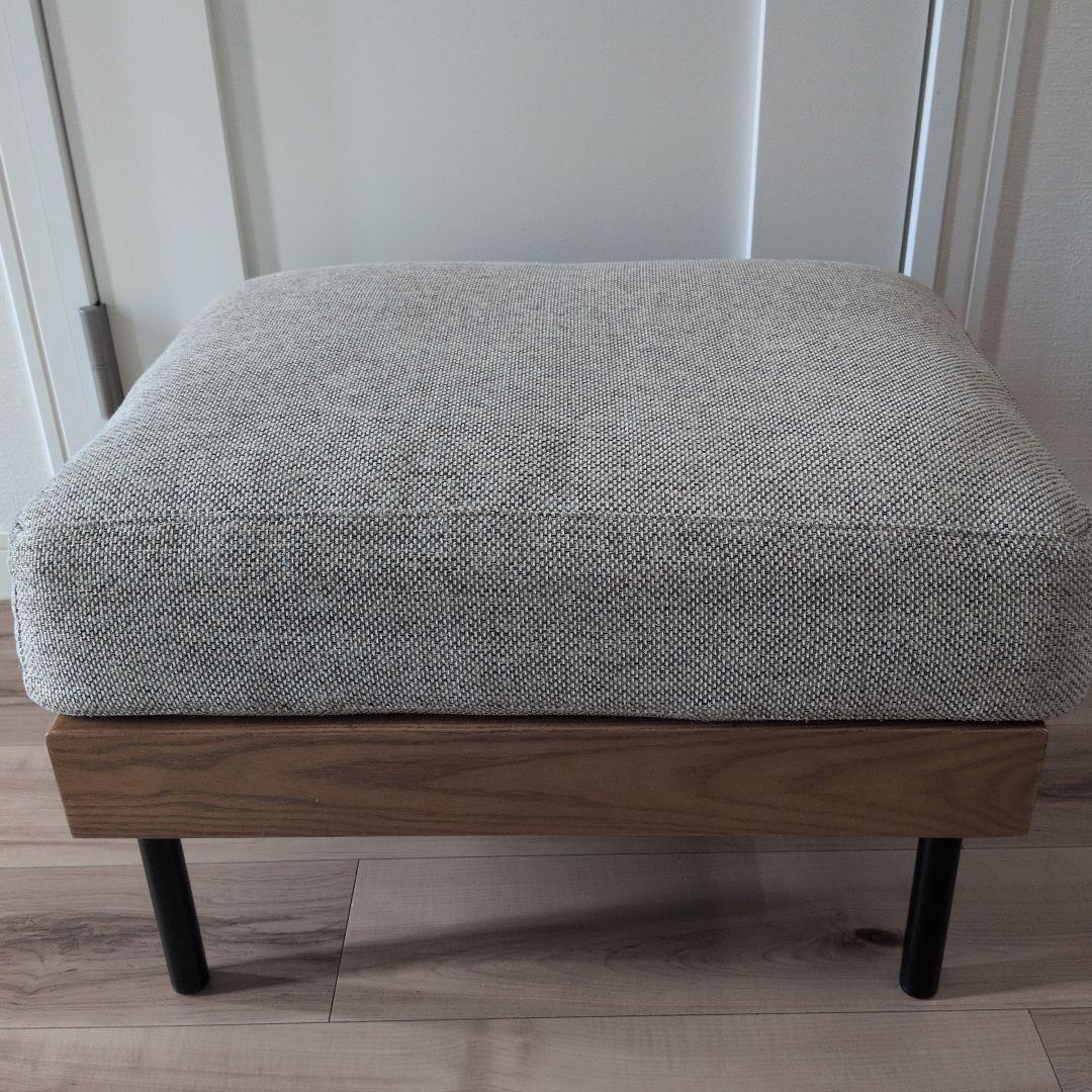 ウニコ　トレル　オットマン