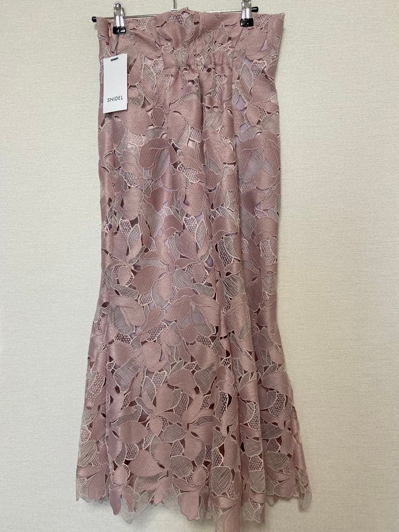【新品】snidel マーメイドレーススカート ピンク