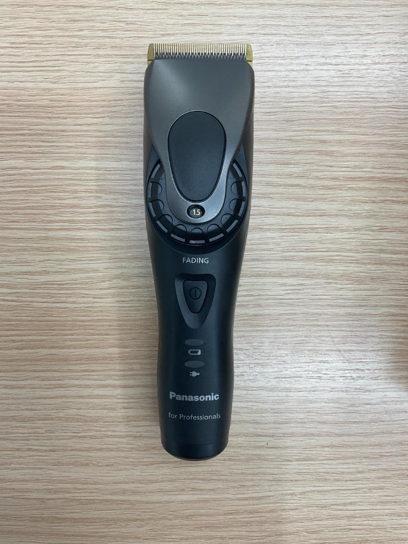 【新品未使用品】 パナソニック バリカン ER-GP86 業務用 黒