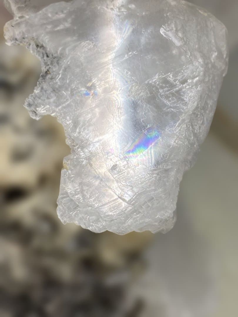 T1040-1虹入りセレナイト原石クラスター　ザンビア産　天然石　レア鉱物　浄化