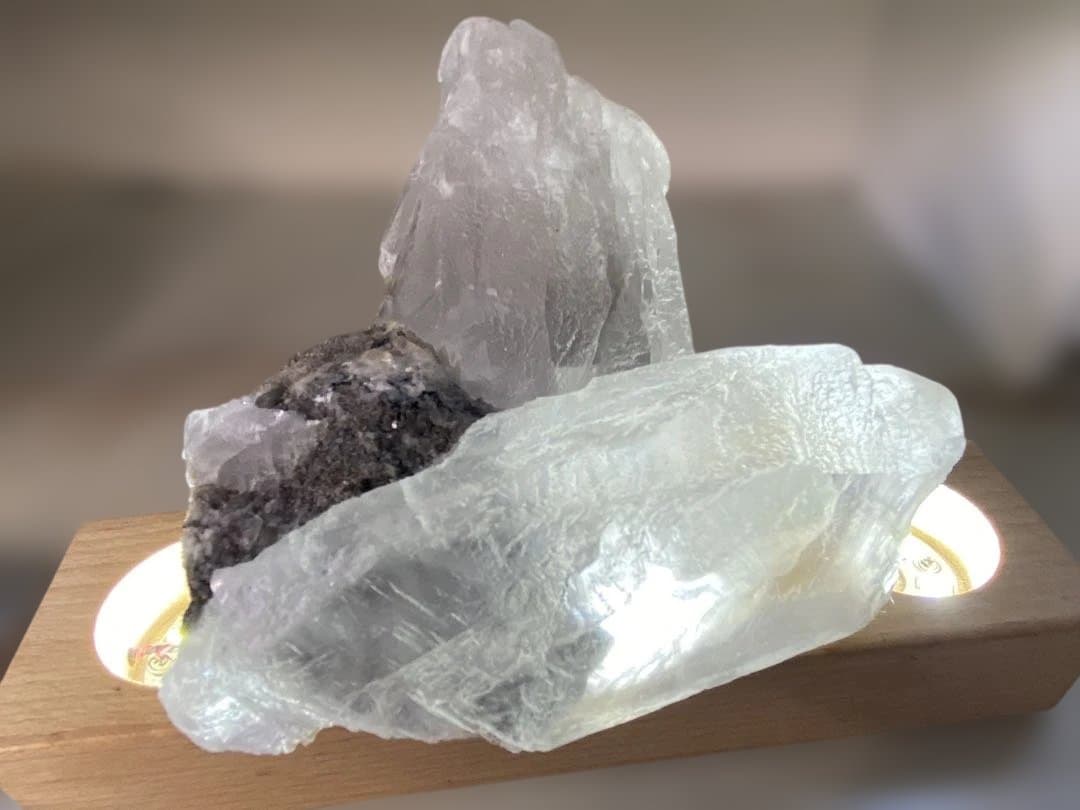 T1040-1虹入りセレナイト原石クラスター　ザンビア産　天然石　レア鉱物　浄化