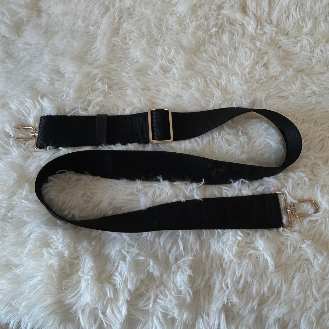 FURLA PIUMA フルラ　ピューマ　ショルダー　M ナイロンバッグ　黒