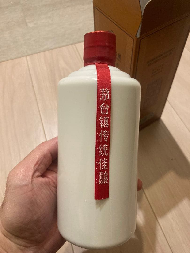 貴州茅台酒GUIZHOUMAO TAIZHEN WU ZHENG DAO JIU