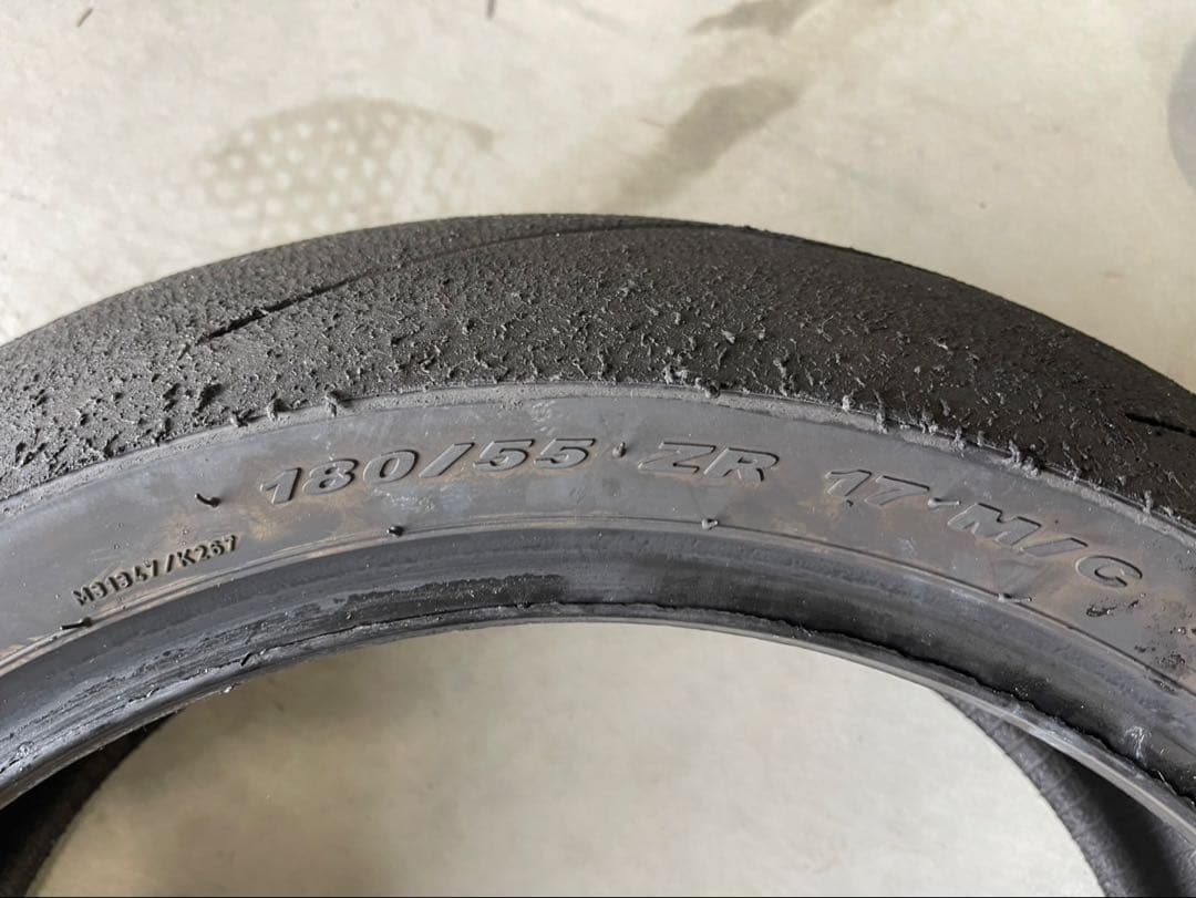 ピレリスーパーコルサV3SC2,V4SC