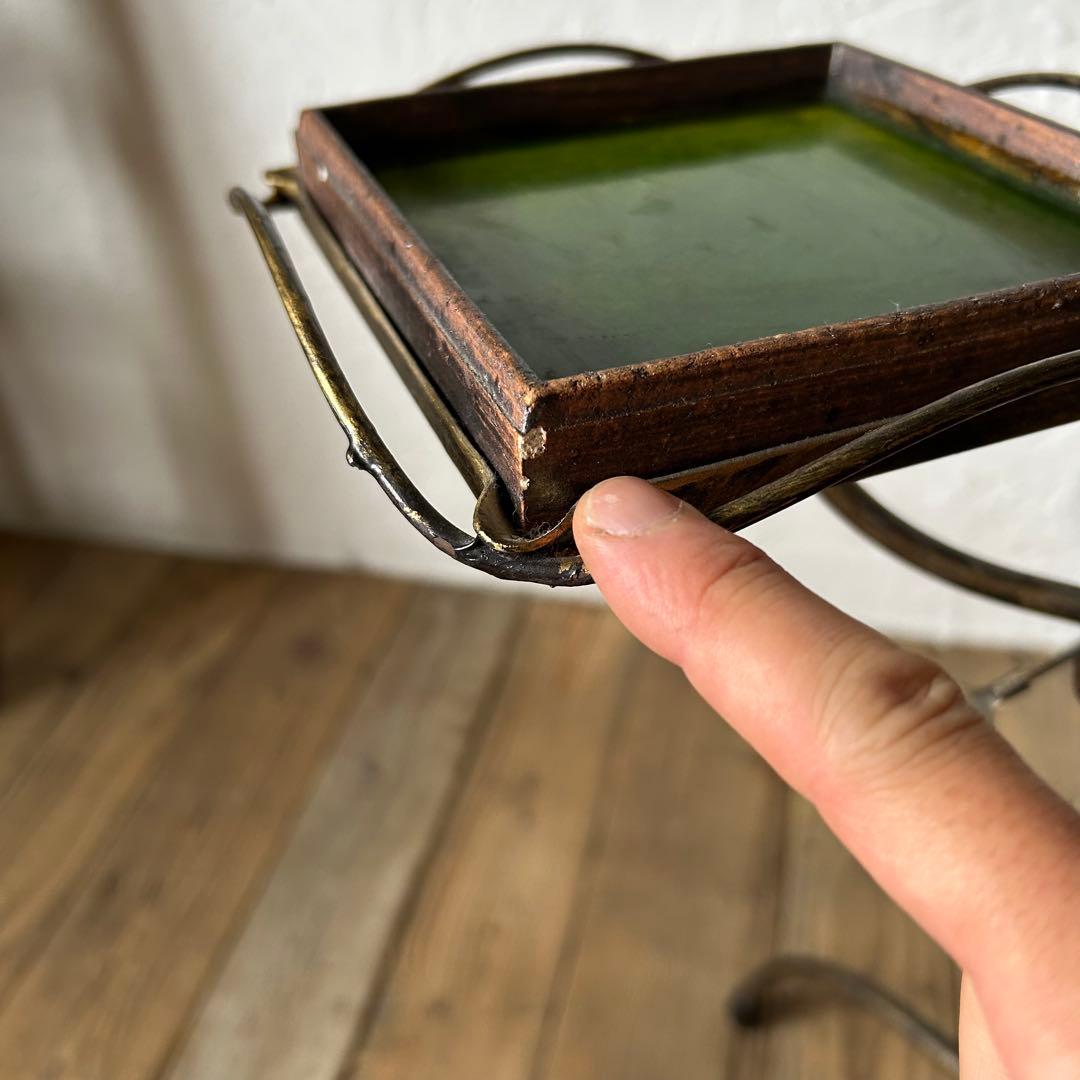 アイアンと陶器のフラワースタンド 薔薇