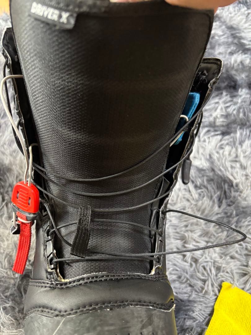 n*h様 Burton D X 28