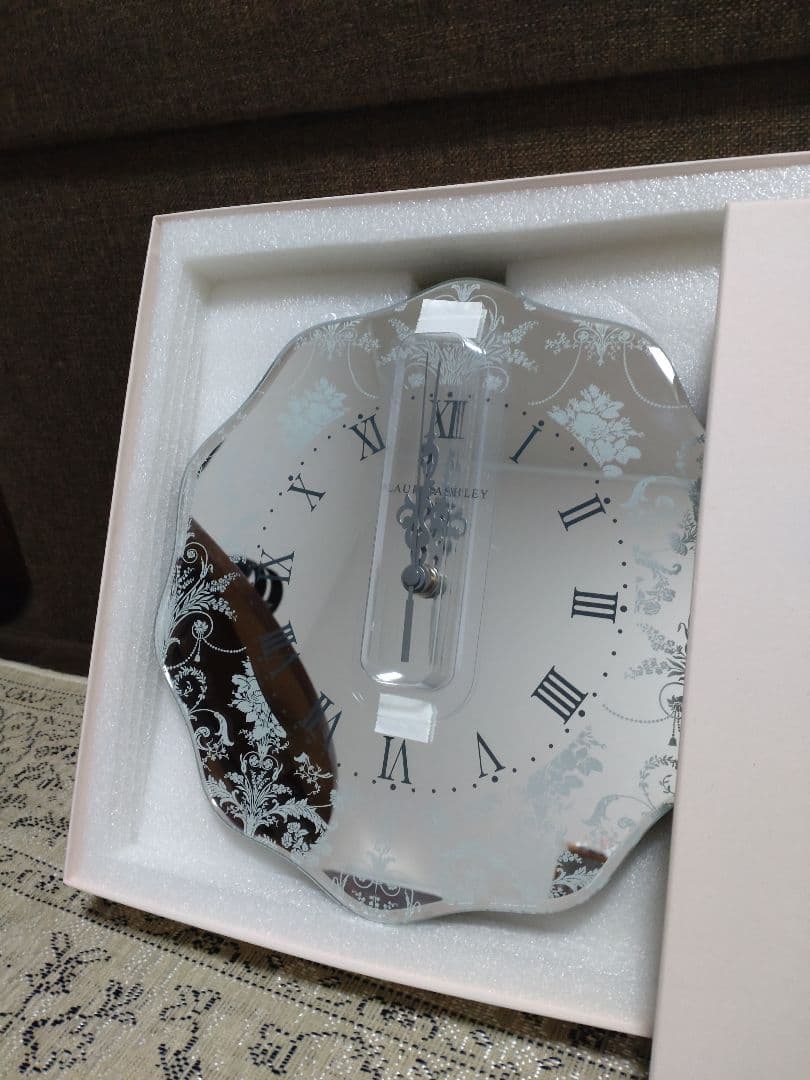 ローラアシュレイ　壁掛け時計