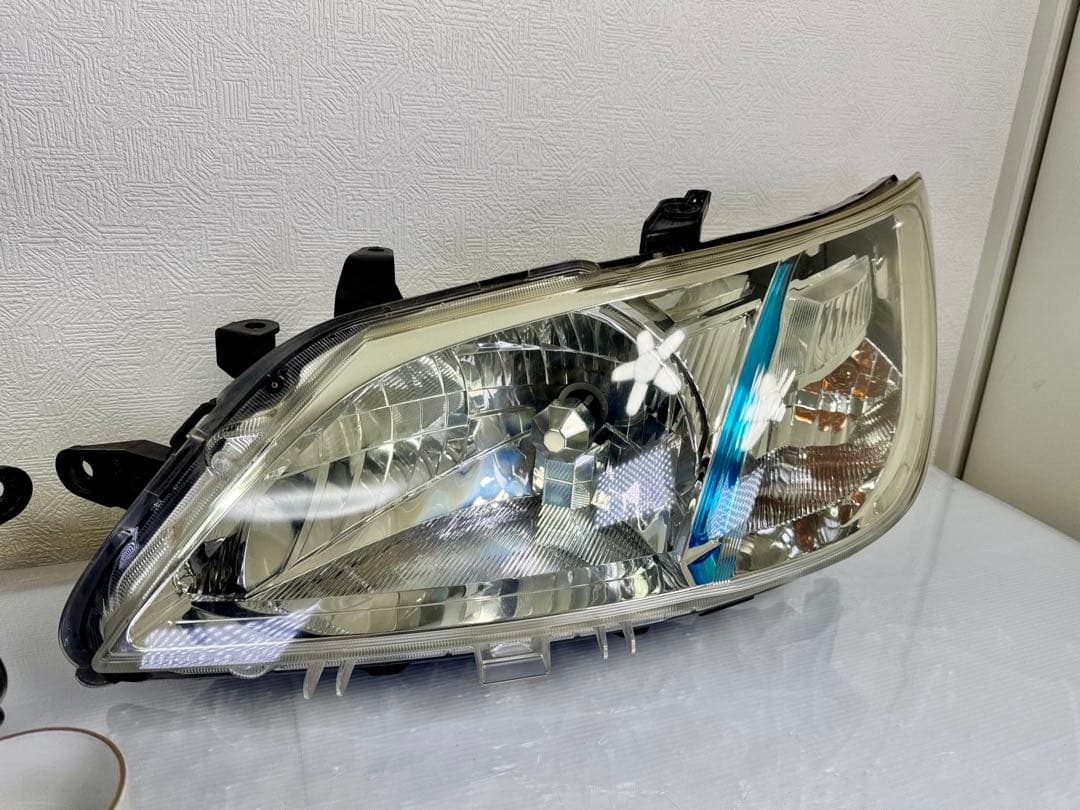 エクシーガ YA9 YA4 YA5 YAM前期 純正 HID ヘッドライト 左右
