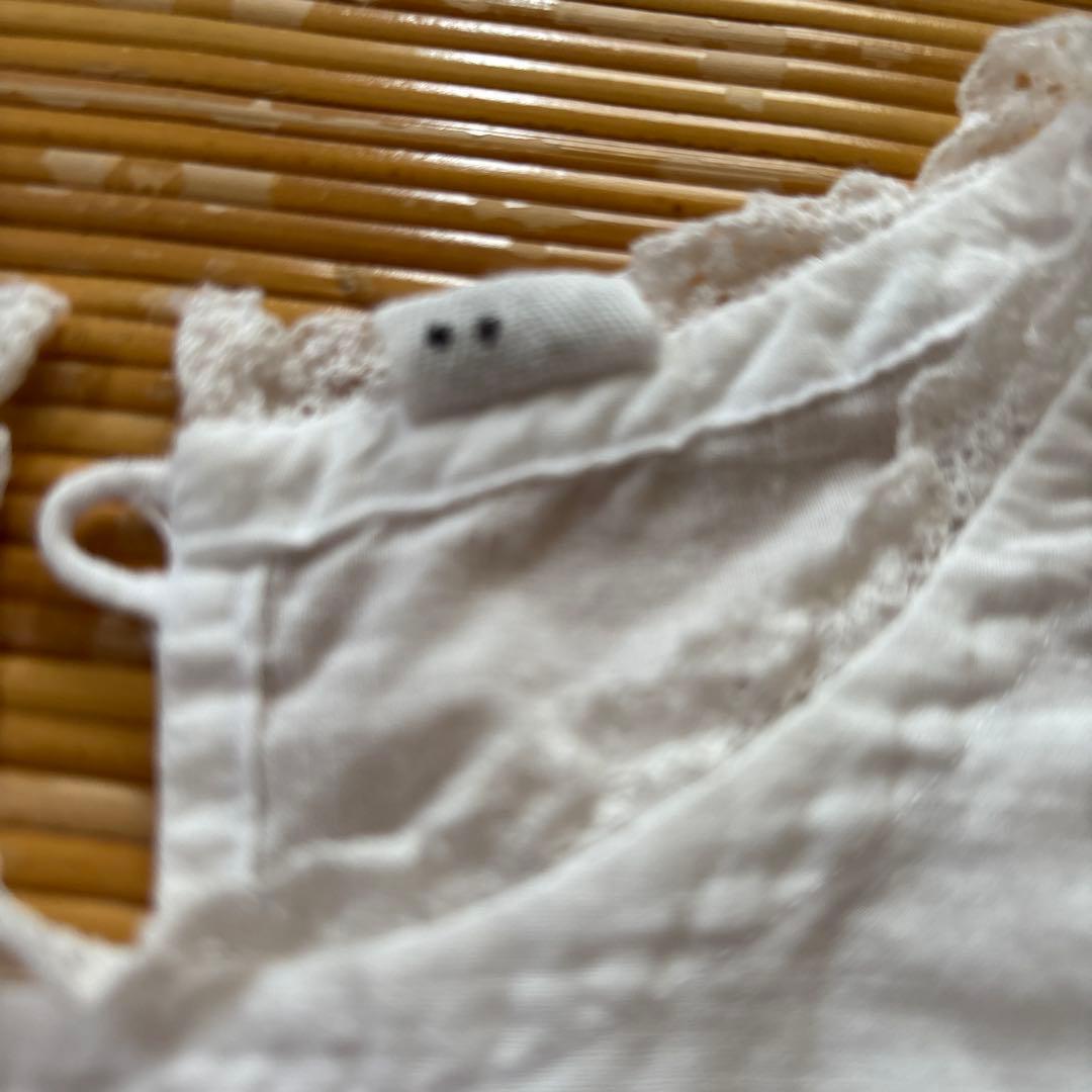 お花刺繍ブラウス