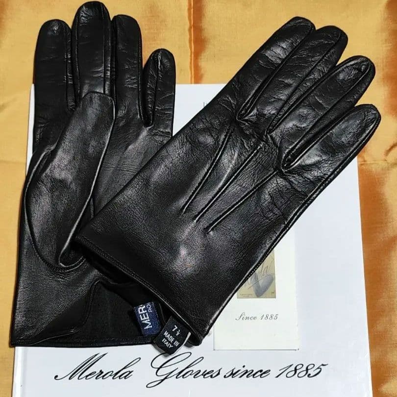 試着のみ7.5 メローラ ナッパ黒 ライニングなし グローブ革手袋 MEROLA
