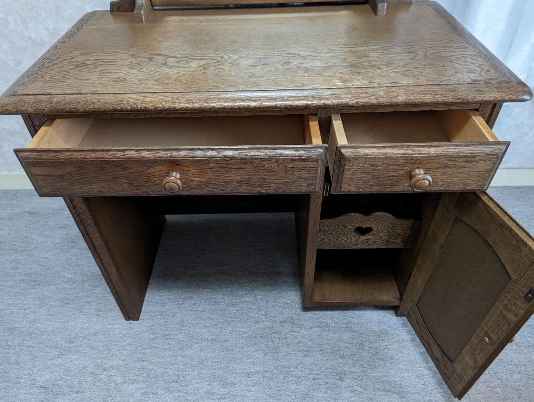 【椅子は売却済】ビンテージ　木製ドレッサー　鏡台　Dresser たのメル便