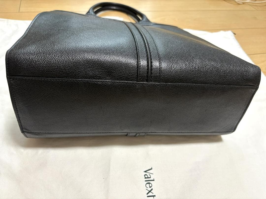 美品　Valextra トートバッグ　黒