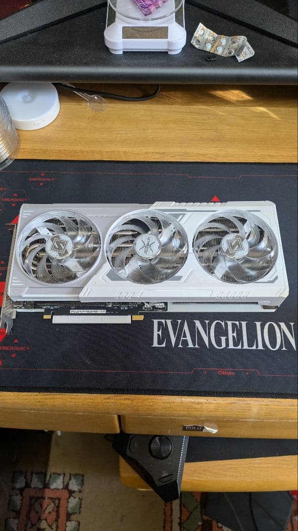 グラフィックボード・グラボ・ビデオカード b580 asrock 12GB