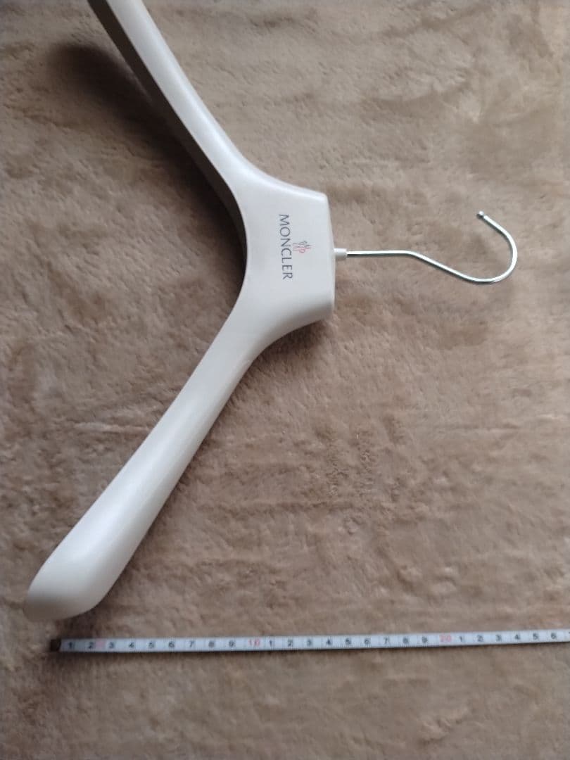 wiIIiさま専用モンクレール　ガーメントケース&ハンガー&ショップ袋＆薄紙