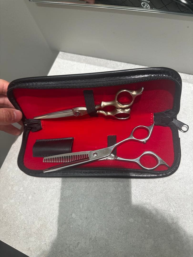 ツンツンさん専用　ハサミ　再度発送のため。