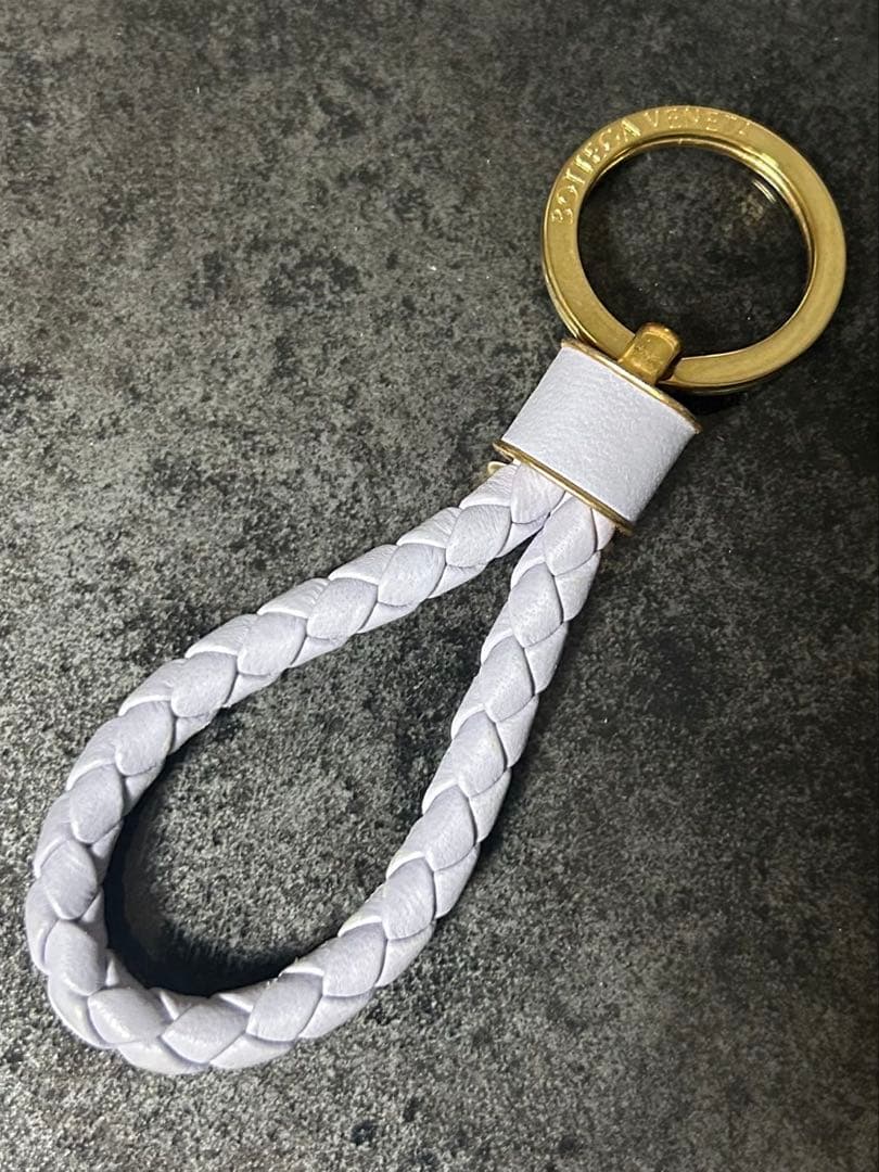 BOTTEGA VENETA/イントレチャートキーリング/ラベンダー