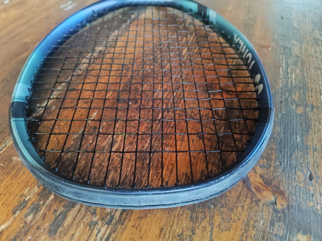 YONEX EZONE 100L テニスラケット ブラック/ブルー G1