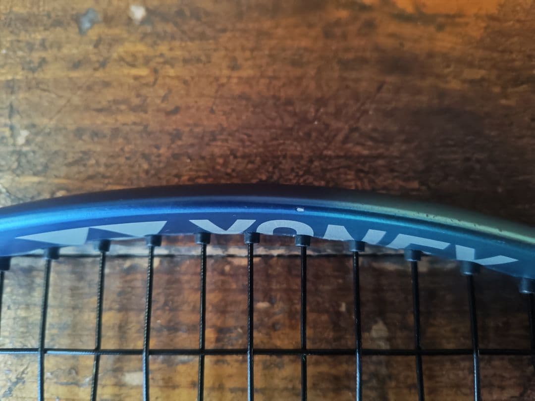 YONEX EZONE 100L テニスラケット ブラック/ブルー G1