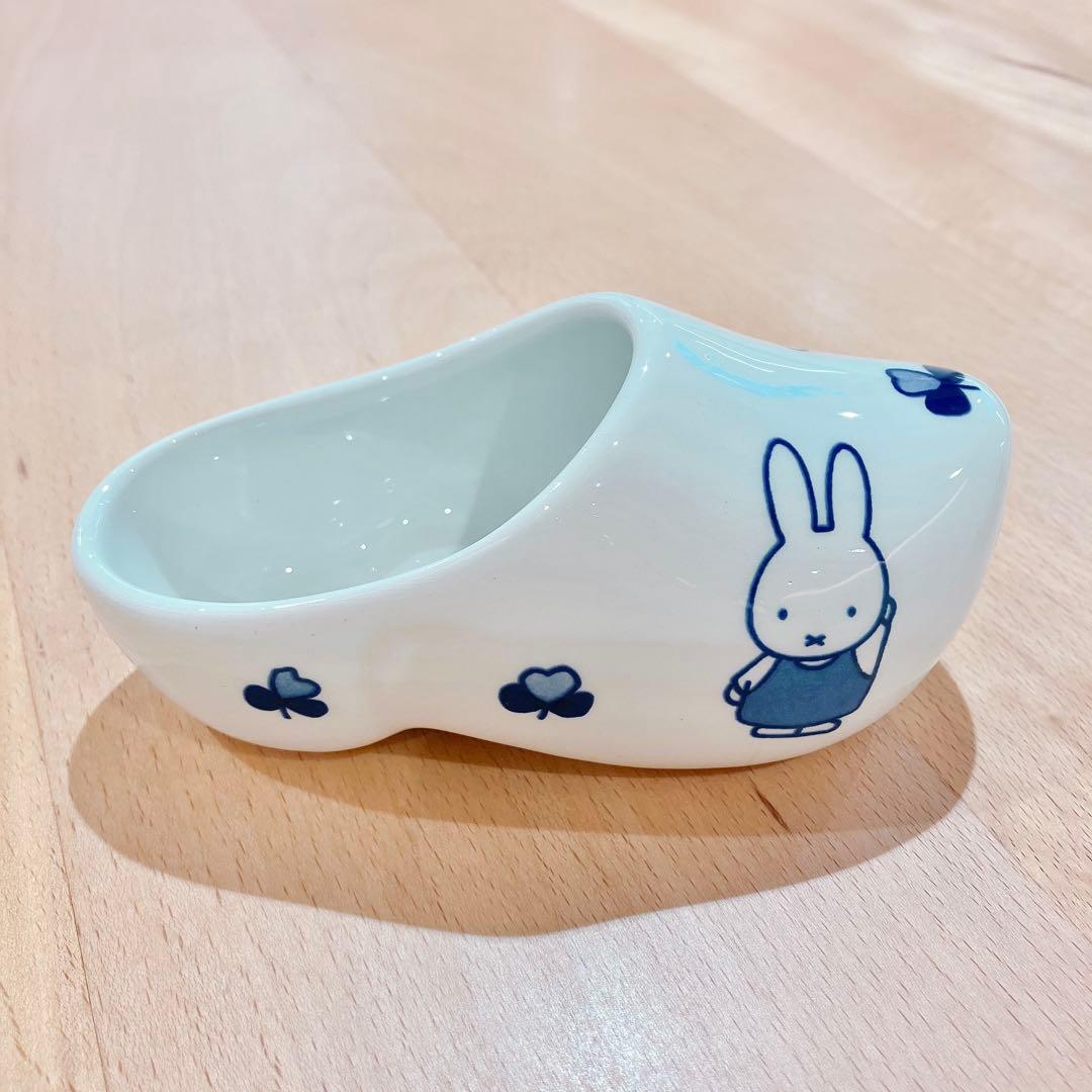 万博　ミッフィー　オランダ館　置物　陶器　木靴型　ロイヤルデルフト