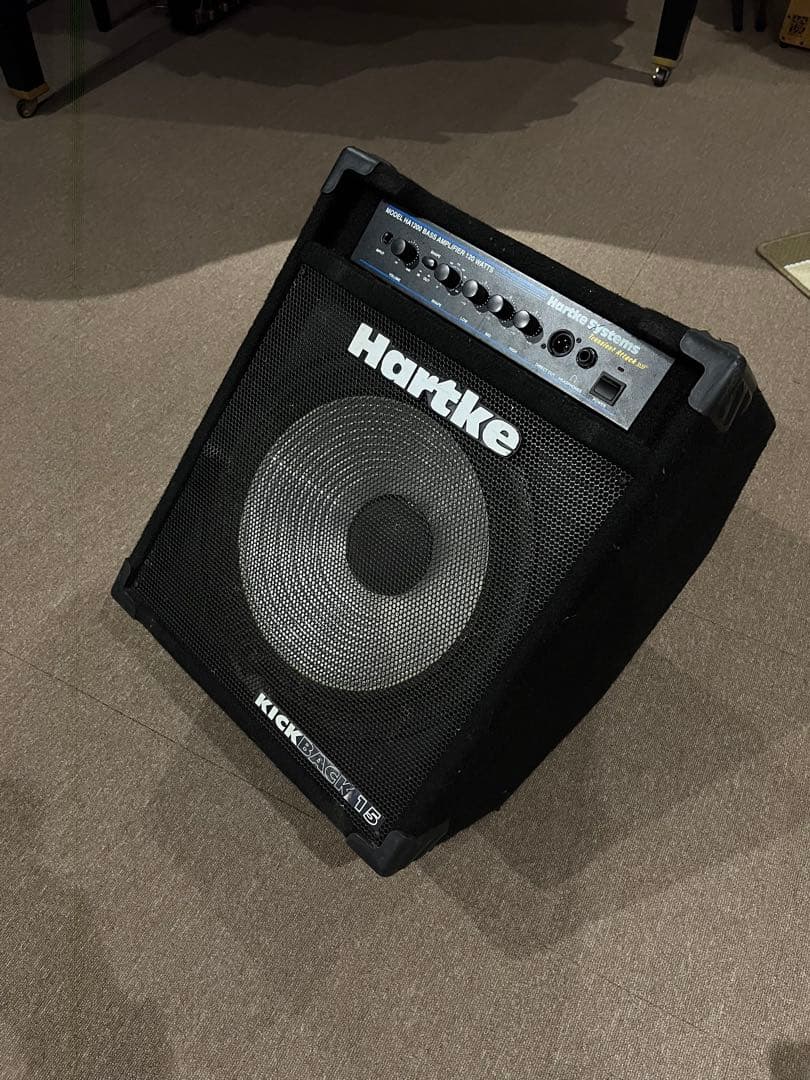 Hartke HA1200 Kickback 15 ベースアンプ ジャンク