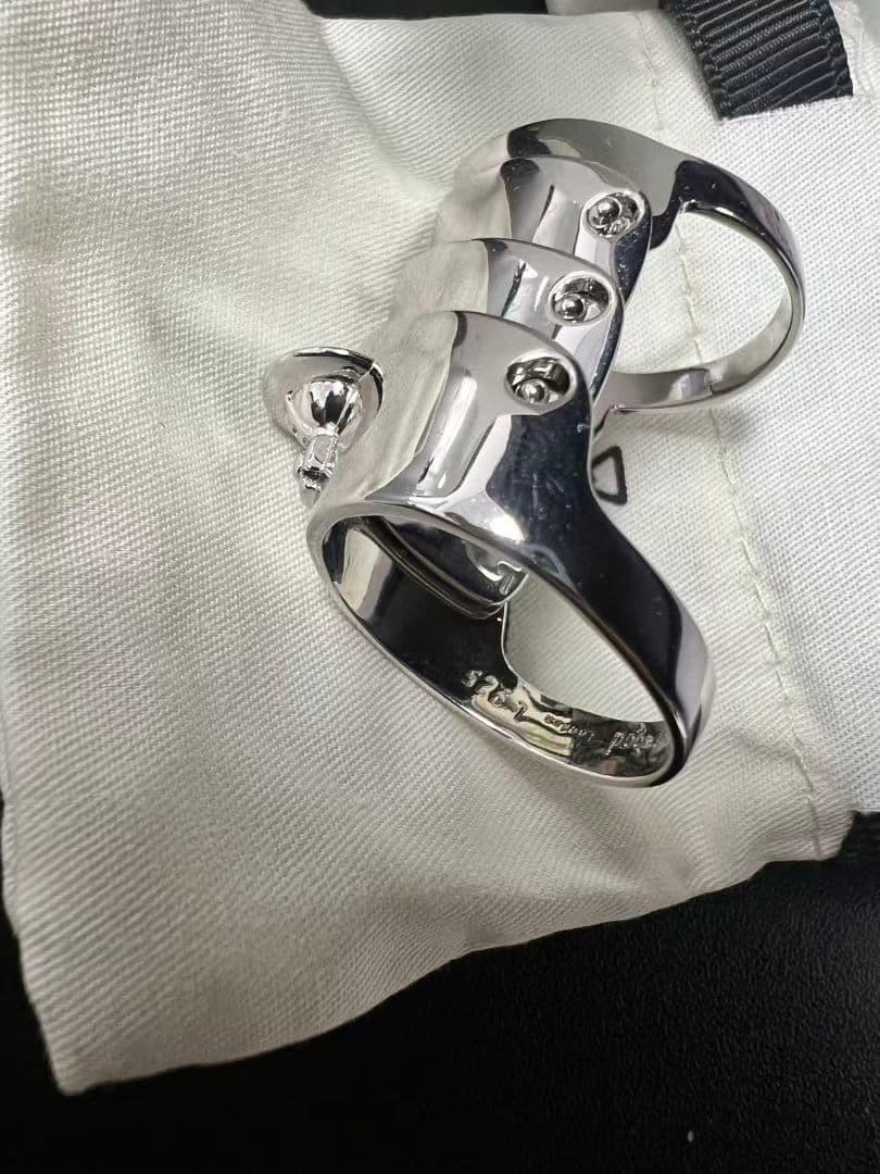 Vivienne Westwood 新品同様 シルバー3連リング