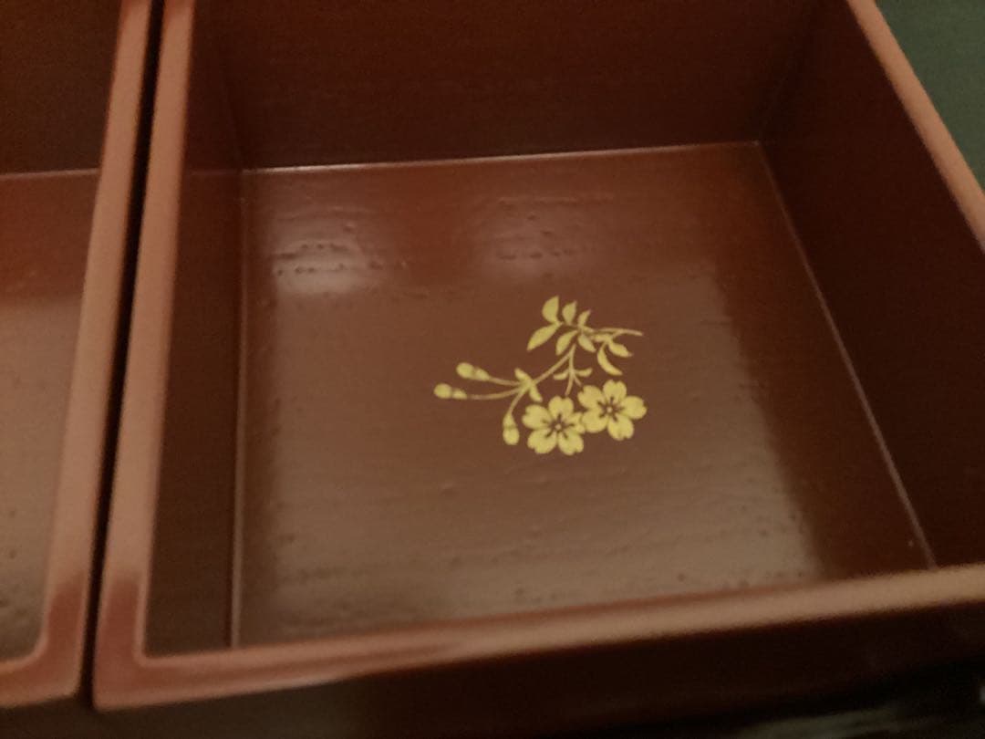 象彦漆器 四方盆　菓子器 四角形 濃い赤色