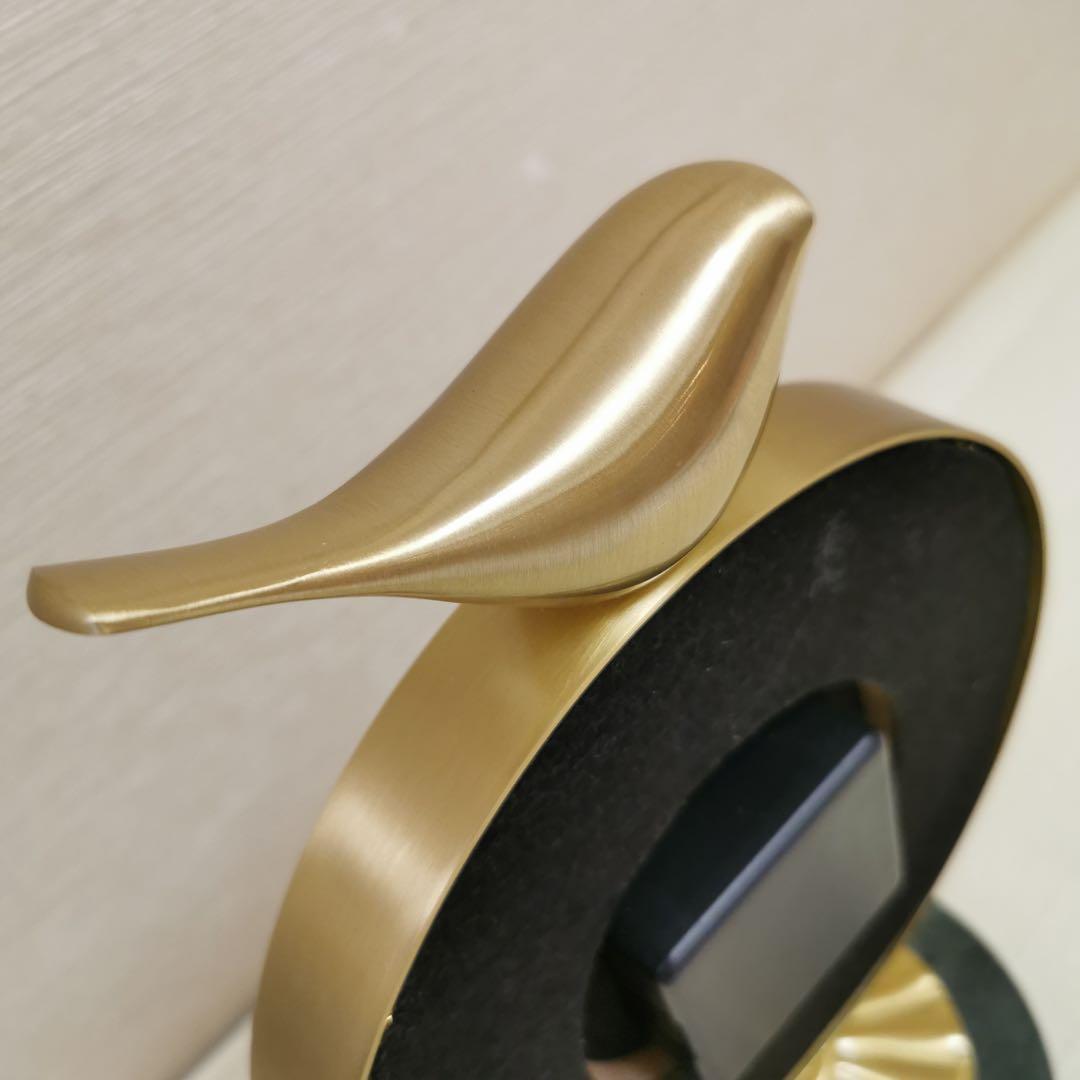 ✨完全新品 美品 電波置き時計 モダン 静音タイプ インテリアにも◎✨