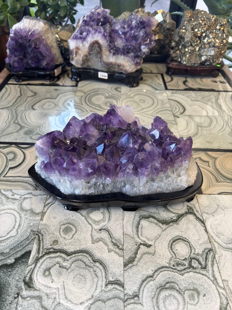 アメジスト　ストーン　鉱石　希少　置物　インテリア 4