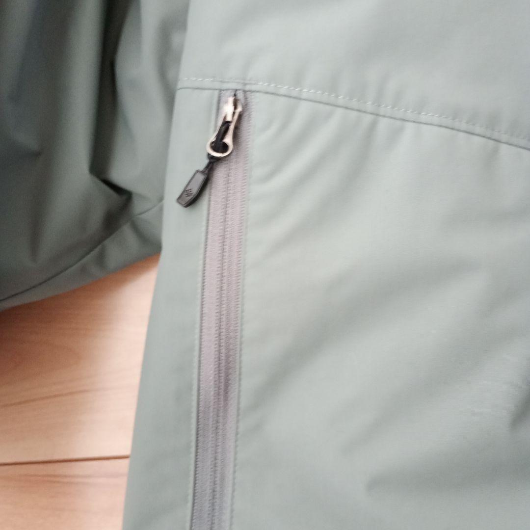 防水 防寒 きれいめ Columbia オムニヒート 中綿 ナイロンジャケット