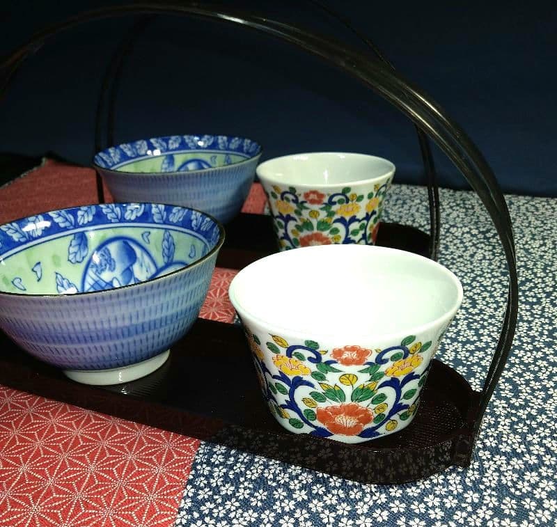 ⬛ホテル・旅館気分で豪華に演出 【華やか置台３組セット】５種類計４小鉢皿グラス付