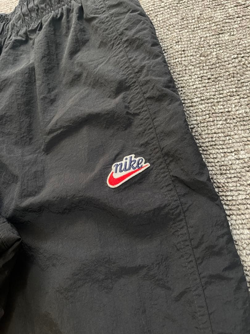 NIKE ナイロン セットアップ 刺繍ロゴ 上下 S 未使用級