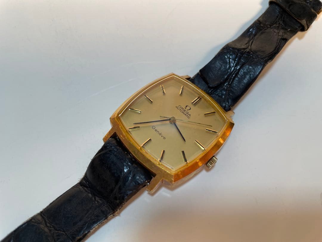 オメガ 手巻き アナログ時計 ゴールド