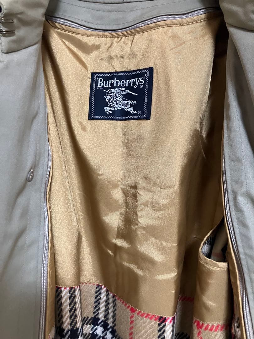 o*g様 BURBERY トレンチコート