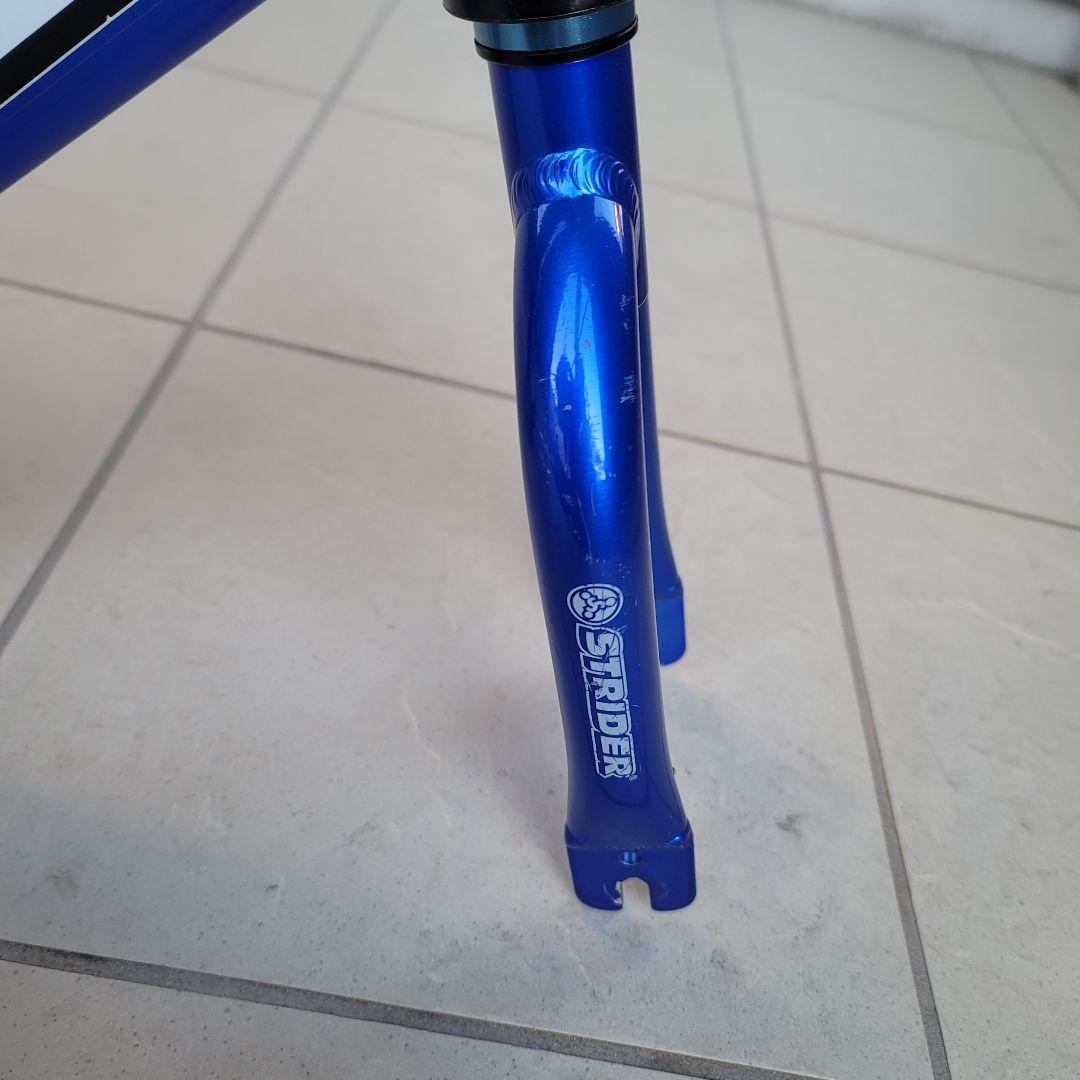 ストライダープロ　ウルトラブルー(限定色)　ハンドルカスタム