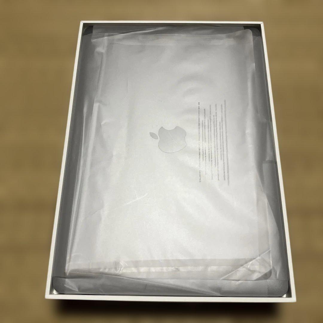 MacBook Air 13インチ A2337 M1 16GB 2TB シルバー