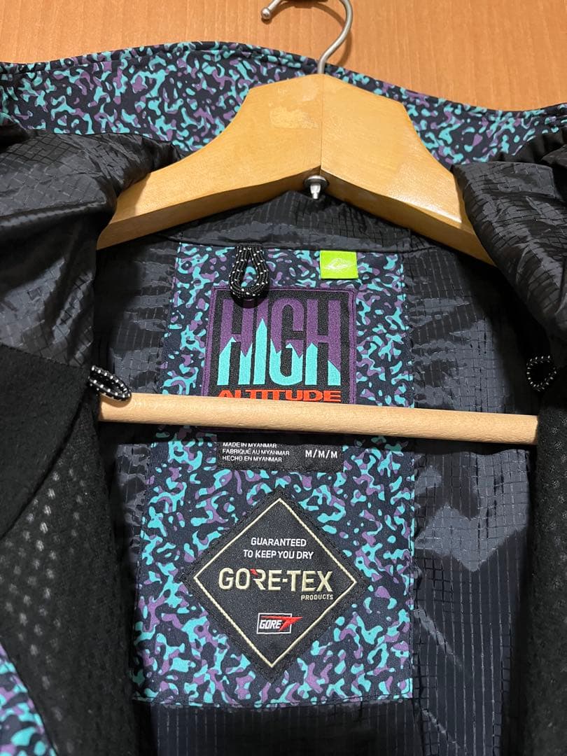 【極美品】クイックシルバー GORE-TEX HIGH ALTITUDE