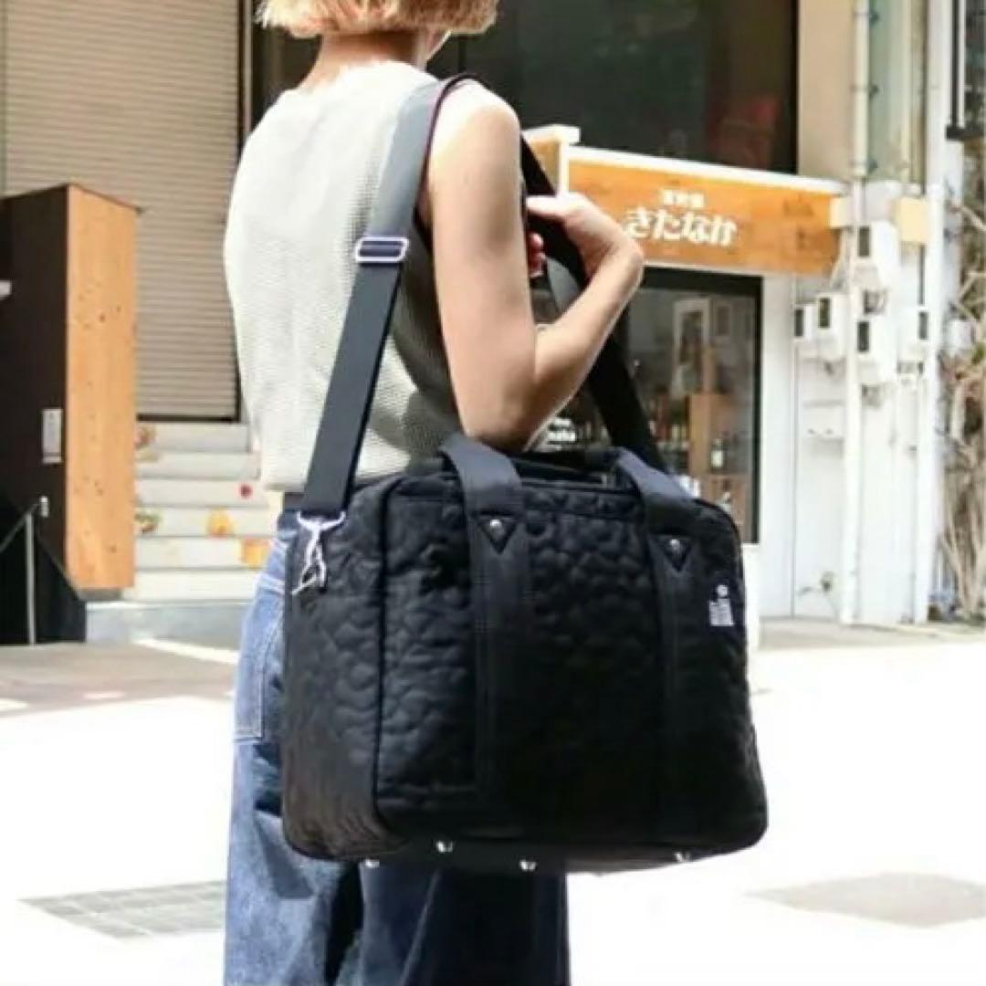 【未使用美品】マリークワント　デイジーキルトボストンバッグ　キャリーオンバッグ