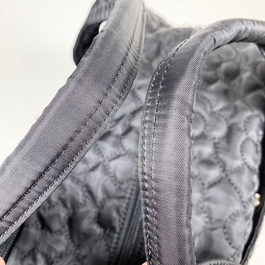 【未使用美品】マリークワント　デイジーキルトボストンバッグ　キャリーオンバッグ