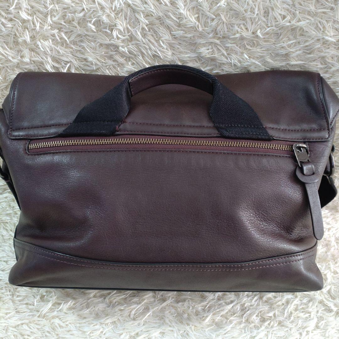 COACH　2wayレザーダークブラウンメッセンジャーバック　37954