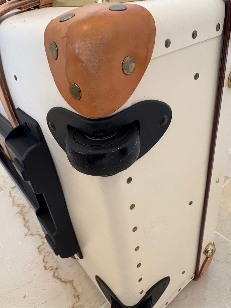 クレソン！グローブトロッター（GLOBE TROTTER）サファリ