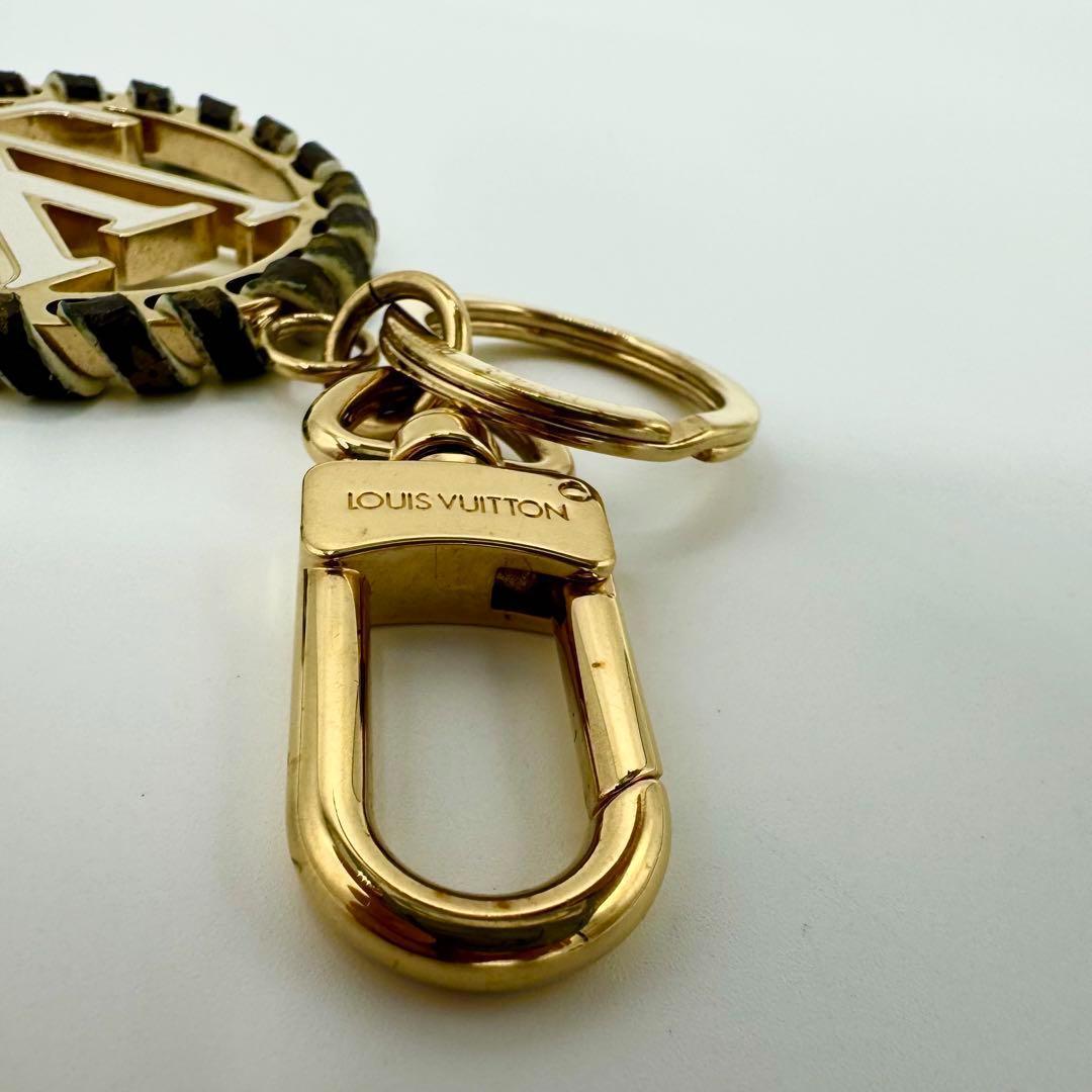 ルイヴィトン　キーホルダー　モノグラム　ポルトクレベリー　キーリング　チャーム