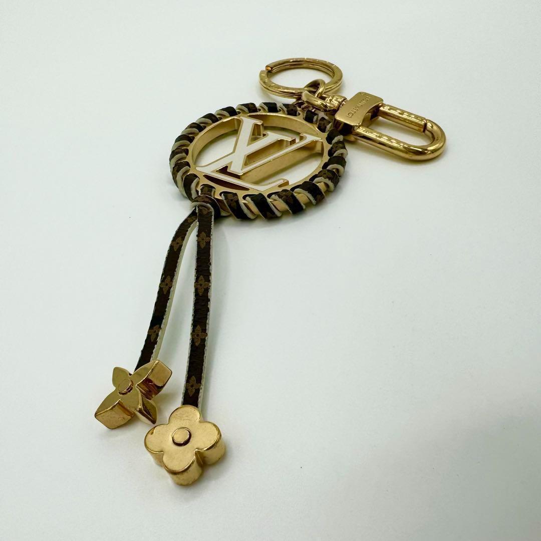 ルイヴィトン　キーホルダー　モノグラム　ポルトクレベリー　キーリング　チャーム