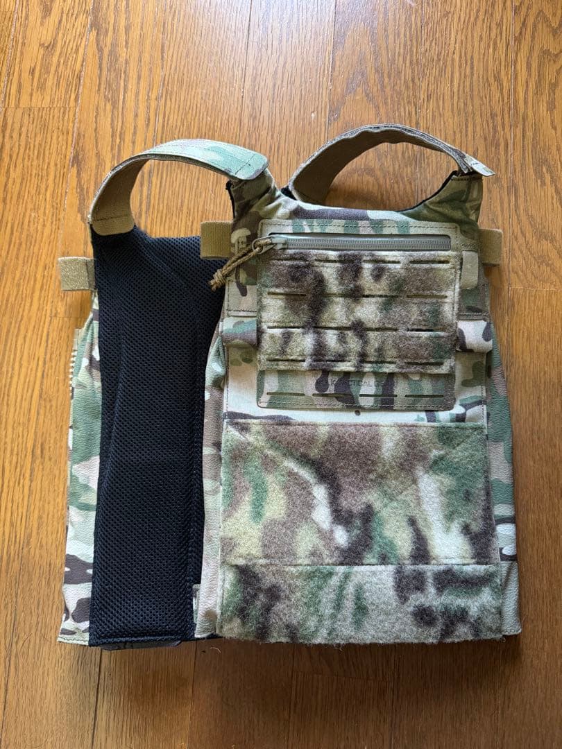 個人装備 Satan's Beetle Plate Bag