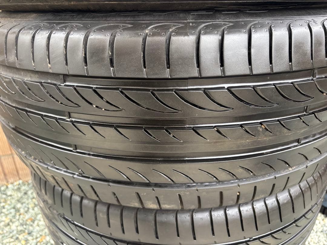 さとちゃん専用PIRELLI 215/50R17 2025年製