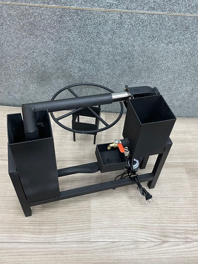 廃油ストーブ　ロケットストーブ　送風機と五徳付いています