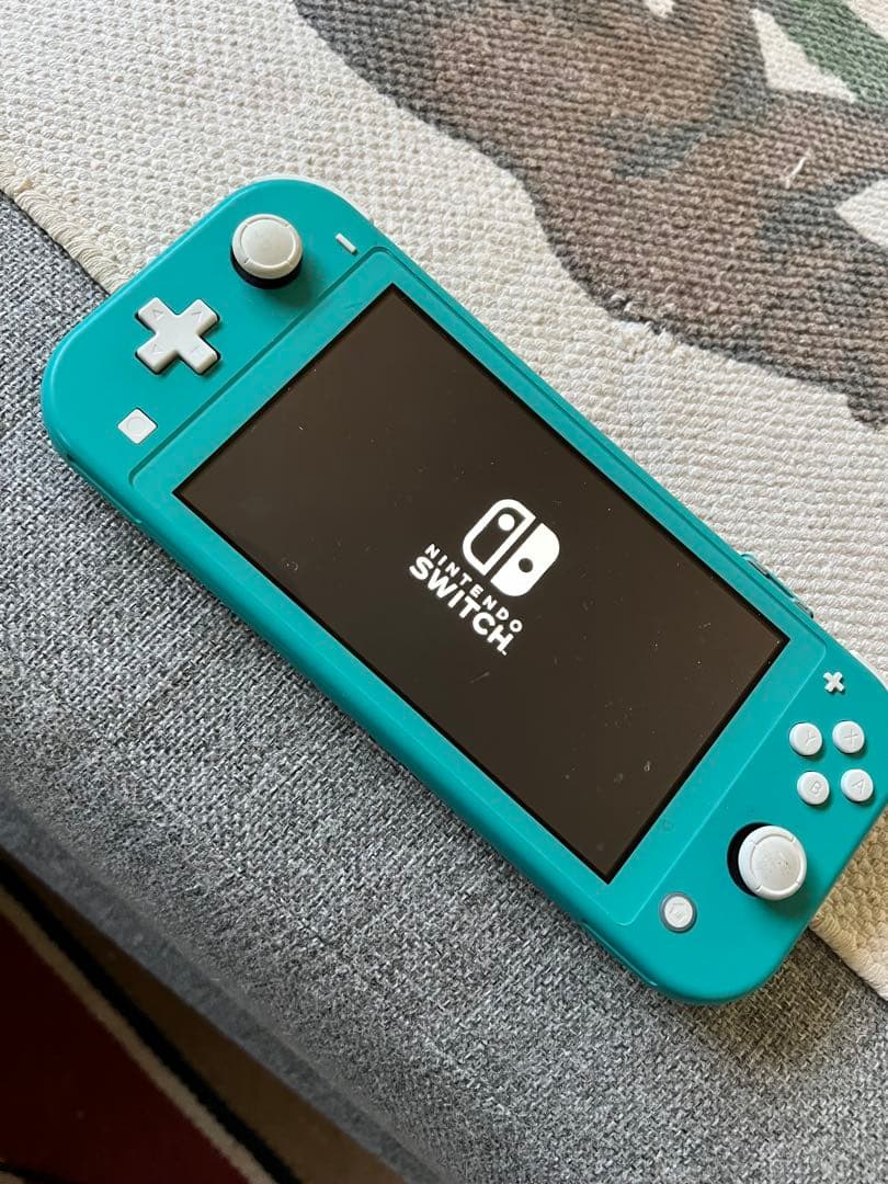 【美品・箱付】【最安値】Switch Lite 2025年1月購入 ※値下げ不可